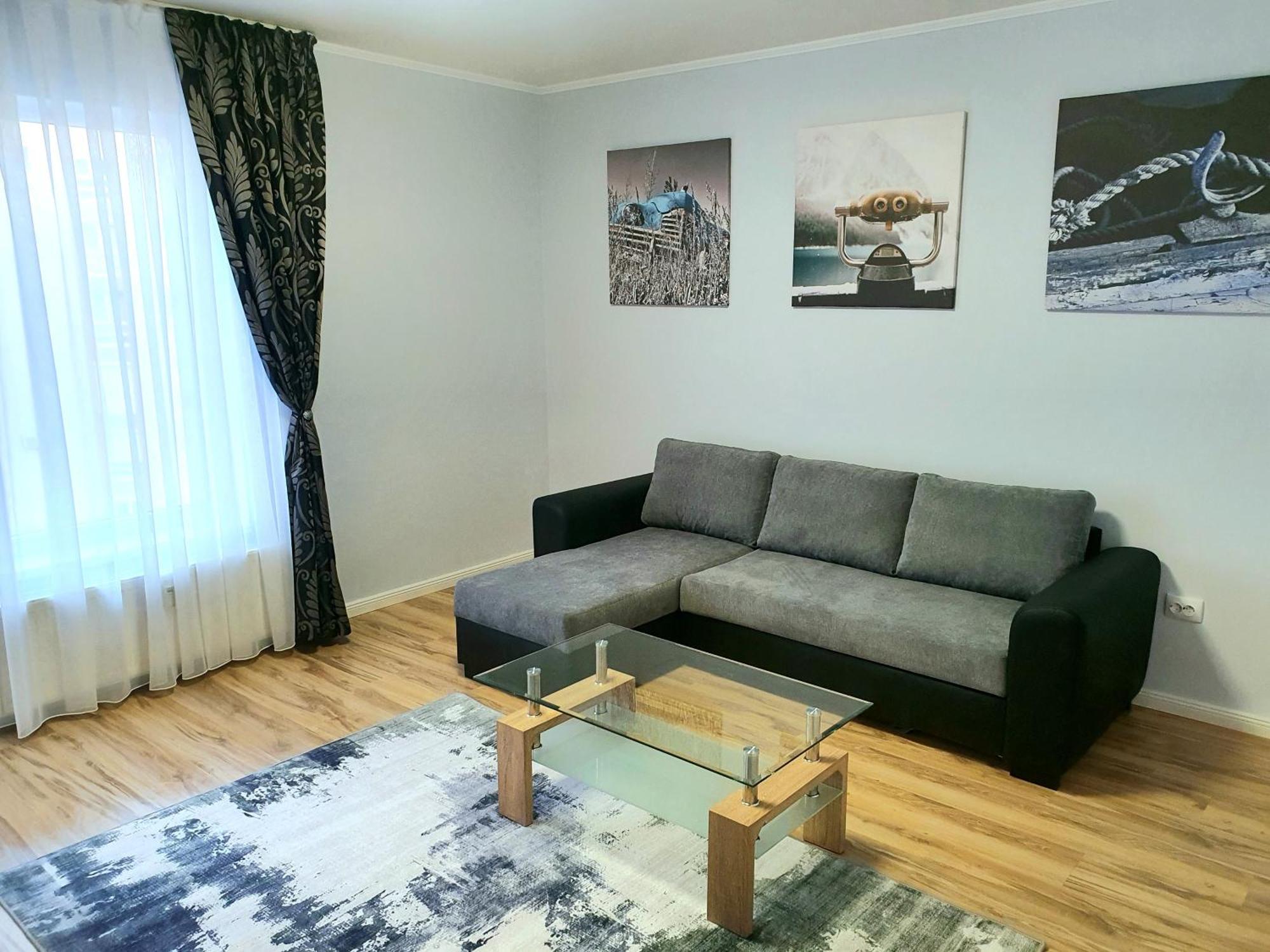 Apartamento Urban Retreat Luxury Hideaway Oradea Exterior foto